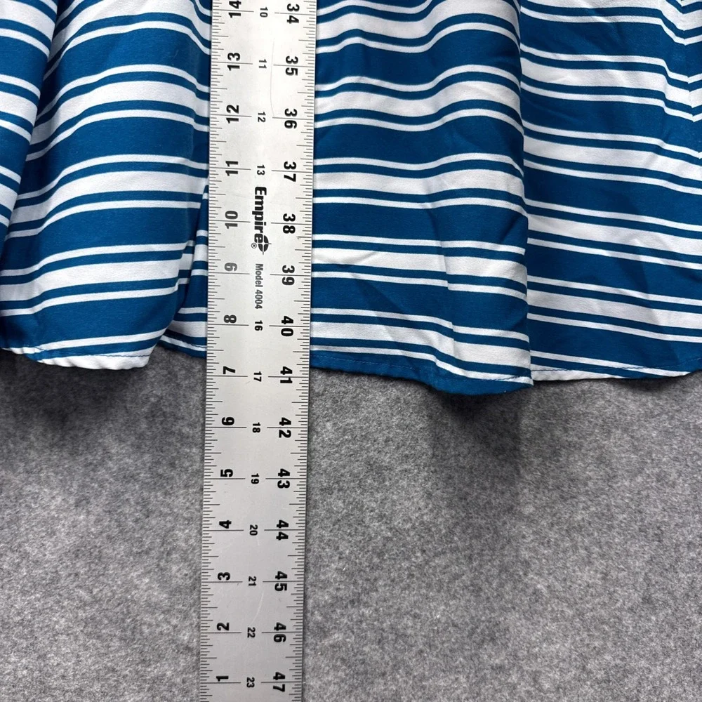 Banana Republic sleeveless shirt